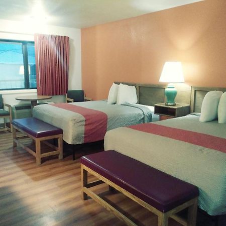 Motel 6-Madras, Or Екстер'єр фото